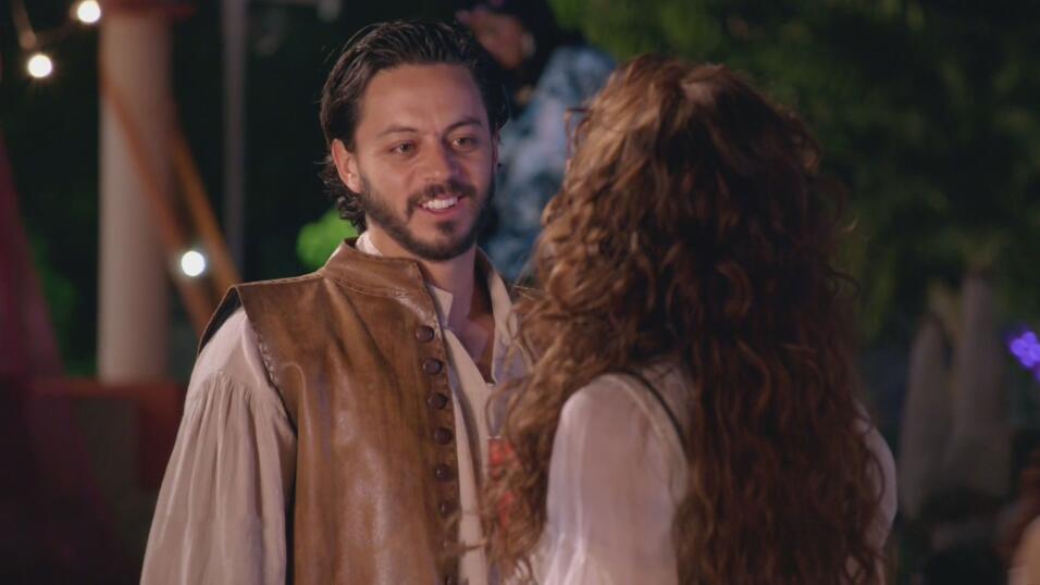 Esmeralda Pimentel y Alfredo Gatica confirman su noviazgo Univision