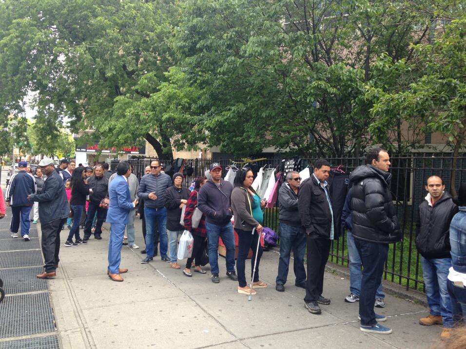 Los colegios electorales en el norte de Manhattan implementaron un proce...