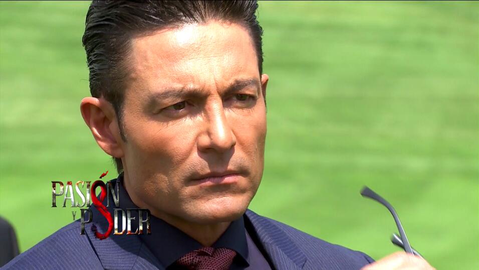 Resultado de imagen de  pasión y poder eladio entra al gran hotel mexico capitulo 10 univisión imagenes