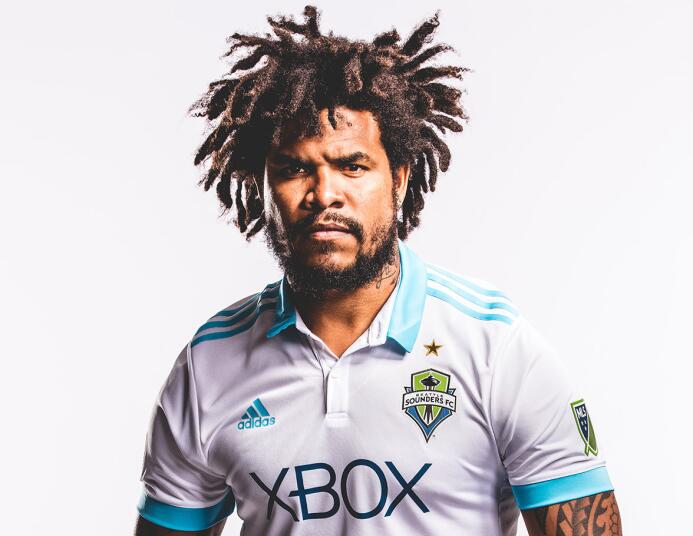 Clubes de la MLS revelan sus camisetas principales y alternas para la te...