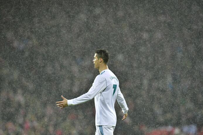 En fotos: Real Madrid no pudo aprovechar el resbalón del Barcelona ap-17...