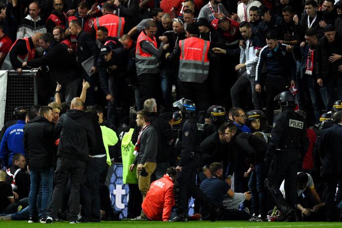 De la felicidad a la angustia: un gol del Lille provocó la caída de una...