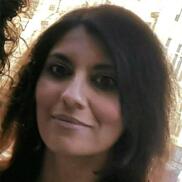 María R. González