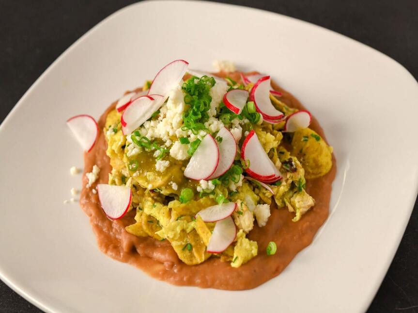 Disfruta este verano con platillos inolvidables chilaquiles.jpg