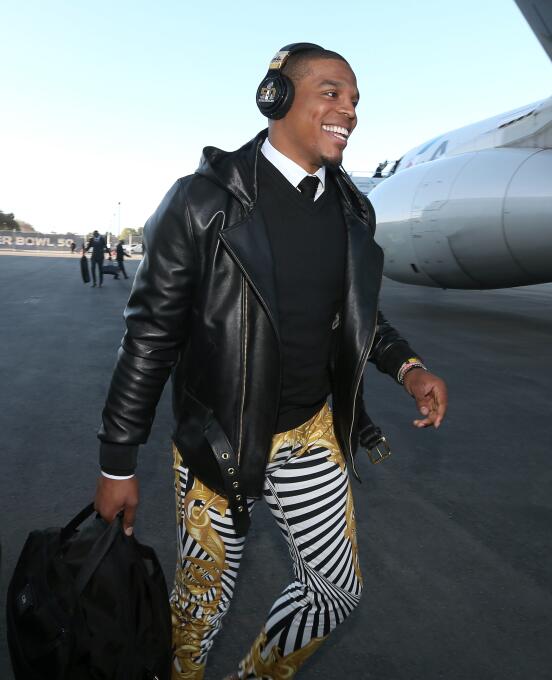 Carolina Panthers campeones de la Conferencia Nacional llegaron al Aerop...