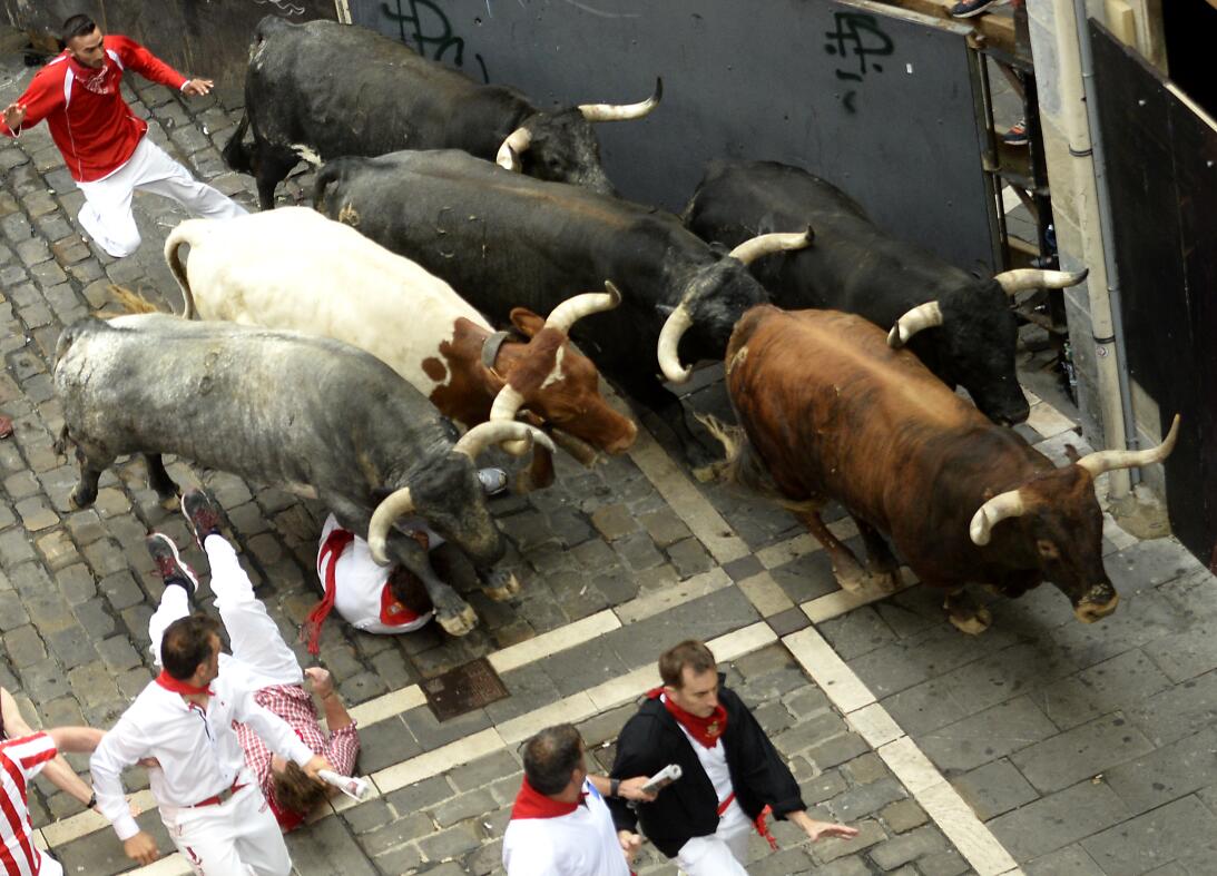 Fiestas españolas de San Fermín: ¿tortura o tradición? GettyImages-81419...