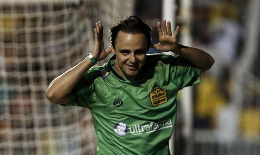 Así se disputó el partido de caridad por las víctimas del Chapecoense Ge...