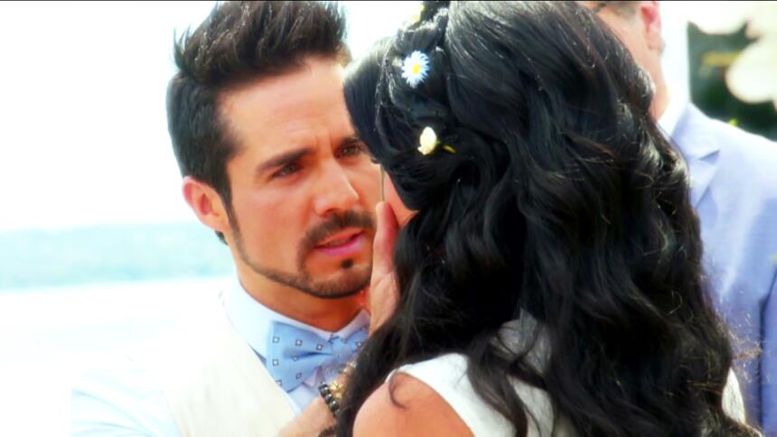¡Ya suenan las campanas por Pedro y Fiorella!