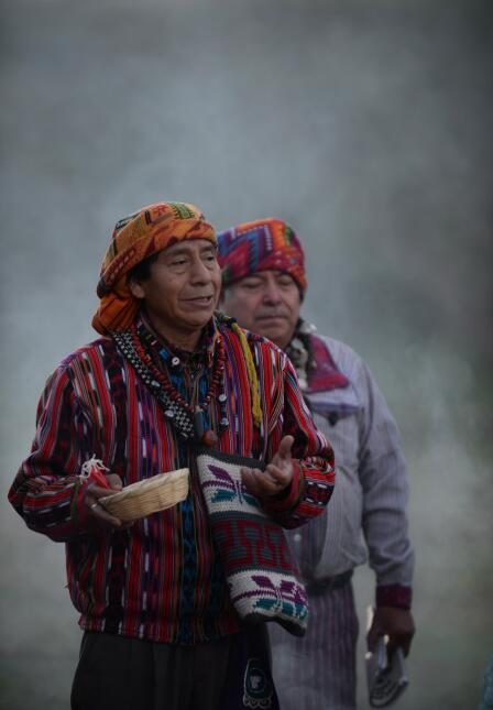 Así se realiza un típico ritual maya