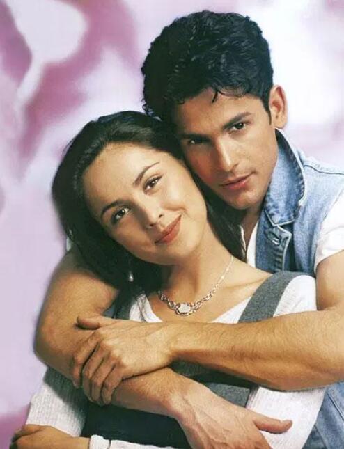 Agujetas de color de rosa Telenovela