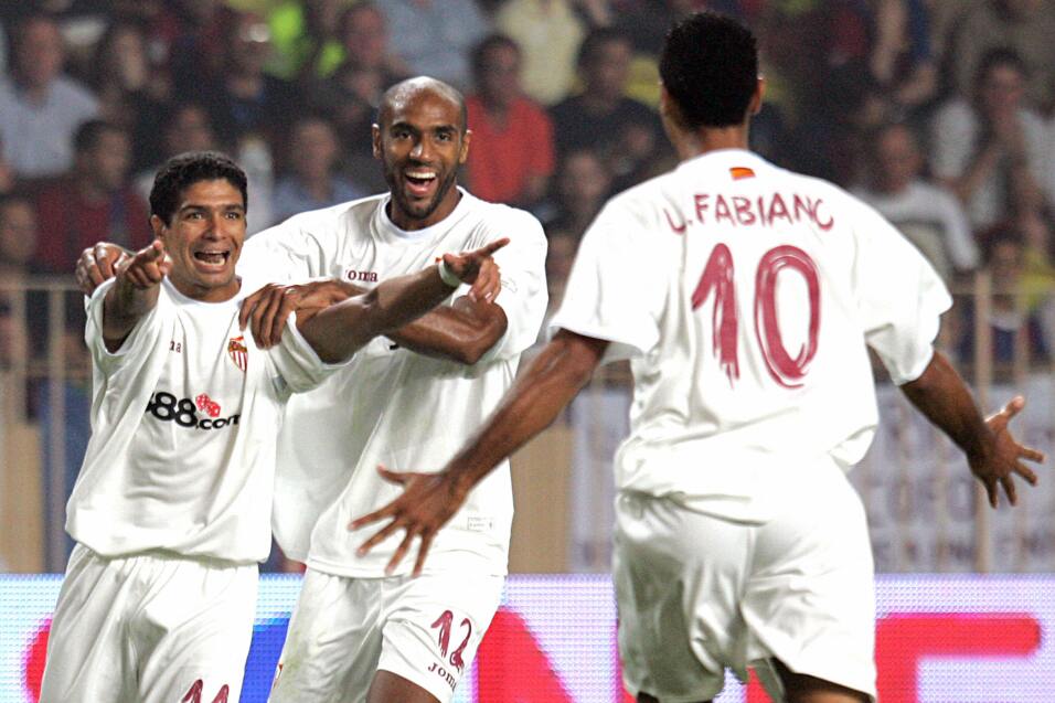 Real Sociedad golea al Atlético de Madrid y acerca al Barcelona al títul...