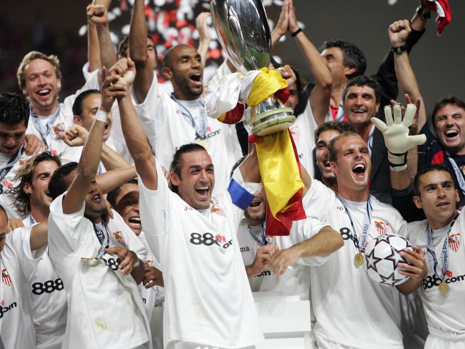 Real Sociedad golea al Atlético de Madrid y acerca al Barcelona al títul...