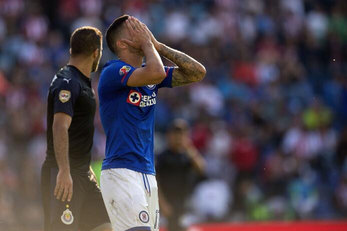 En gran partido, Chivas y Cruz Azul dividieron puntos en el Azul 2017072...