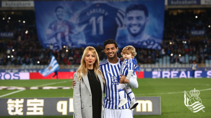 Gol y despedida: Carlos Vela cerró su paso por la Real Sociedad a lo gra...