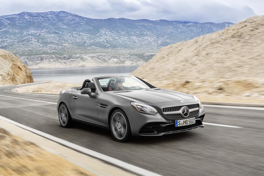 Mercedes-Benz SLC300 2017