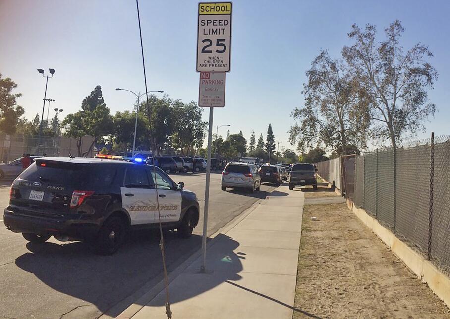 Un tiroteo que dejó un muerto y tres heridos en la ciudad de Azusa.
