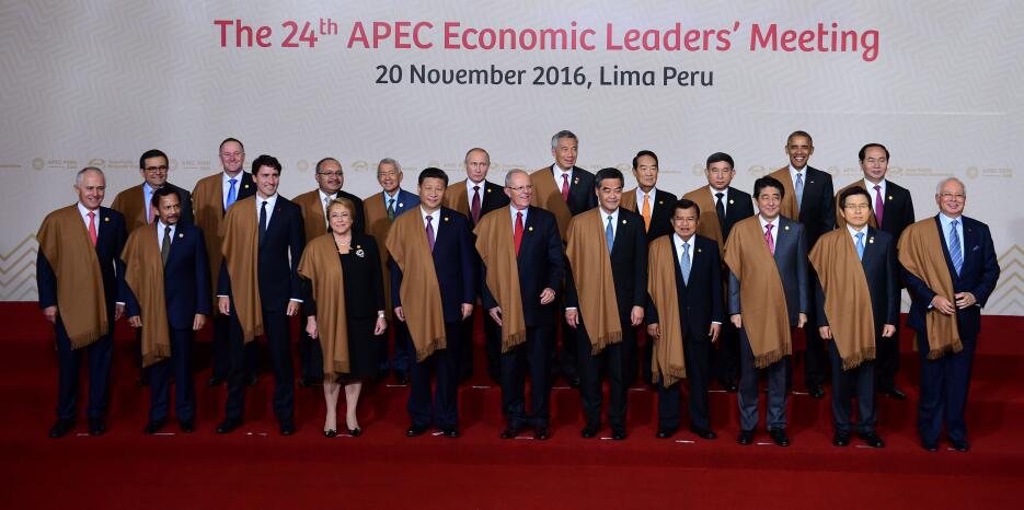 Encuentro de Barack Obama con mandatarios y asistentes a la cumbre APEC...