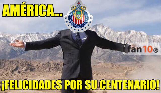 Chivas goleó y 'bailó al América en el clásico nacional y los memes...