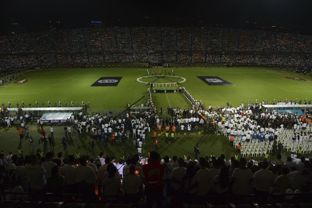 Los detalles que muchos no vieron en el homenaje al Chapecoense en Medel...