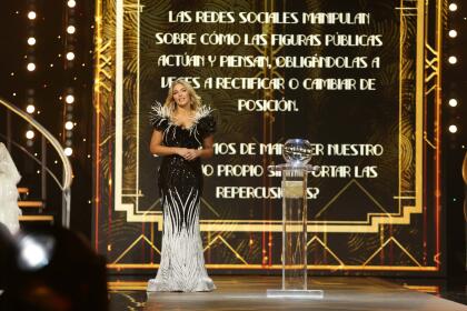 Migbelis debiÃ³ responder una pregunta acerca de la posiciÃ³n de las figuras pÃºblicas cuando son cuestionadas por los usuarios de las redes sociales.