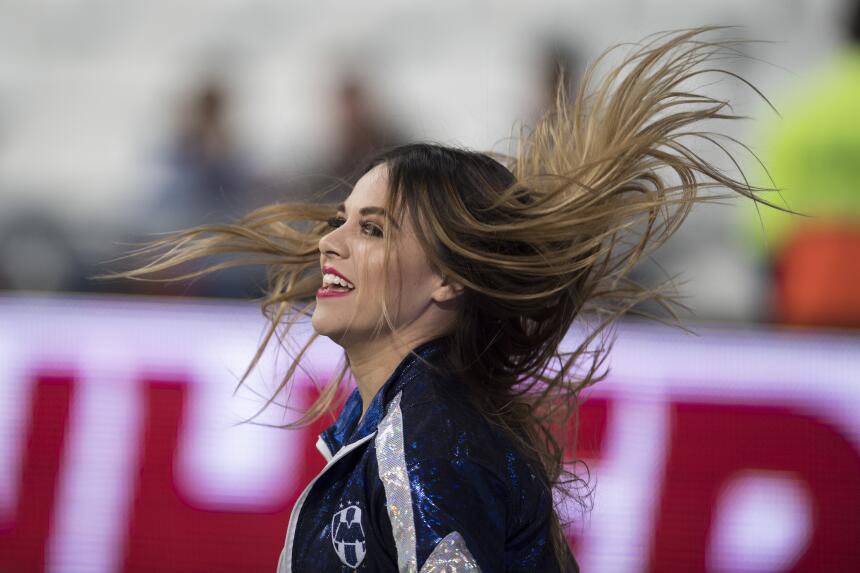 ¡Clasificadas por belleza!: las divas en los octavos de final de la Copa...