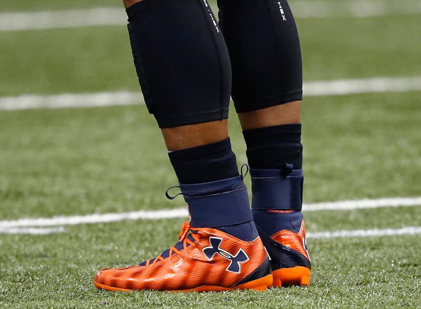 El mejor calzado en la NFL - Semana 13 cam-newton-pregame-c1n1-prototype...