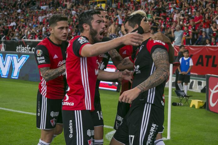 Atlas liga triunfos con doblete de Caraglio 20170929-5180.jpg