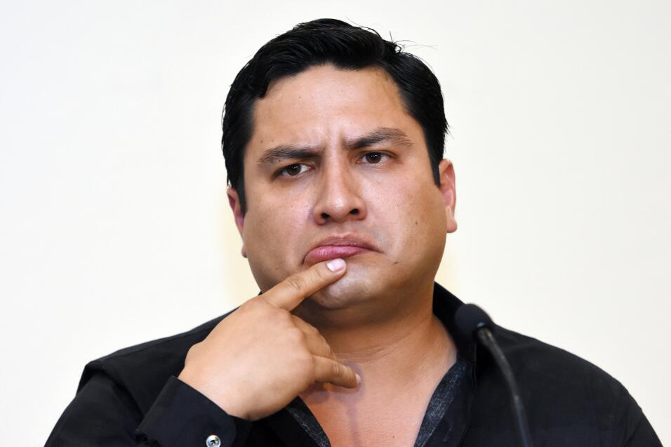 ¿Coincidencia? Un nombre conecta a Julión Álvarez, su