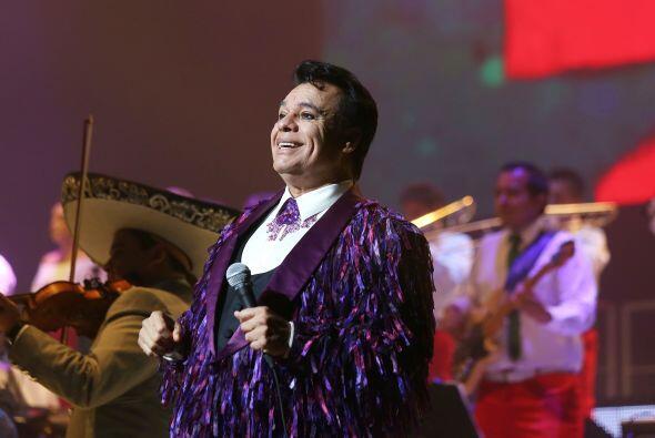 El "Divo de Ju&aacute;rez" se present&oacute; en el Teatro Nok...
