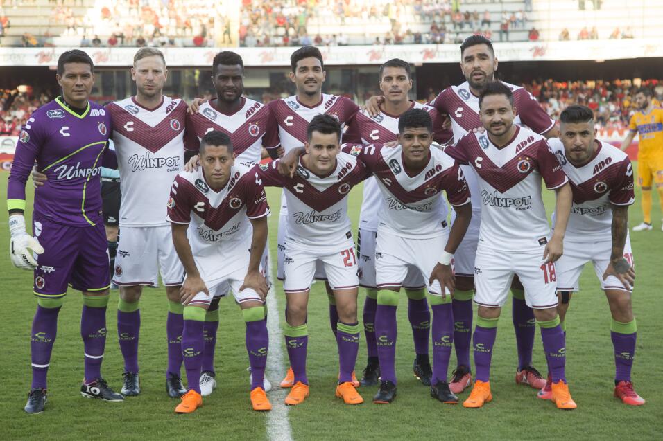 El campeón Tigres 'rugió' con fuerza en el Puerto Jarocho 20180304-2109.jpg