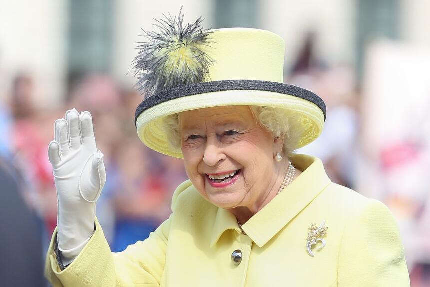 Reina Isabel II