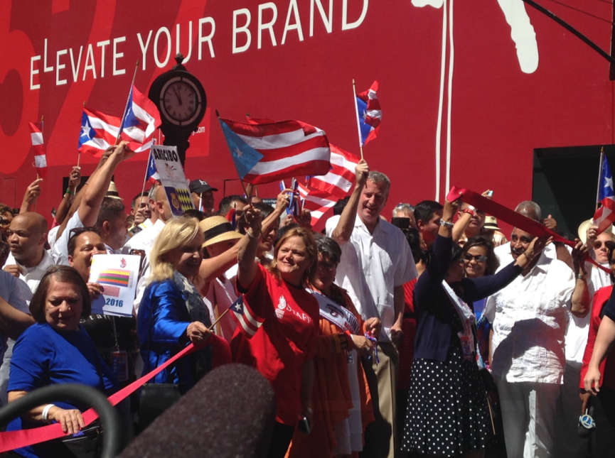 Abrió el desfile, la presidenta del Concejo de NYC, Melissa Mark Viverito.