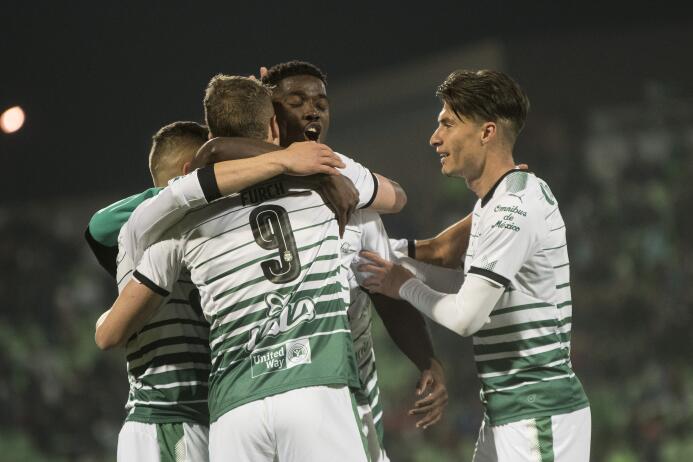 En fotos: ¡Djaniny y 10 mas! Santos derrota a Morelia en el cierre de la...