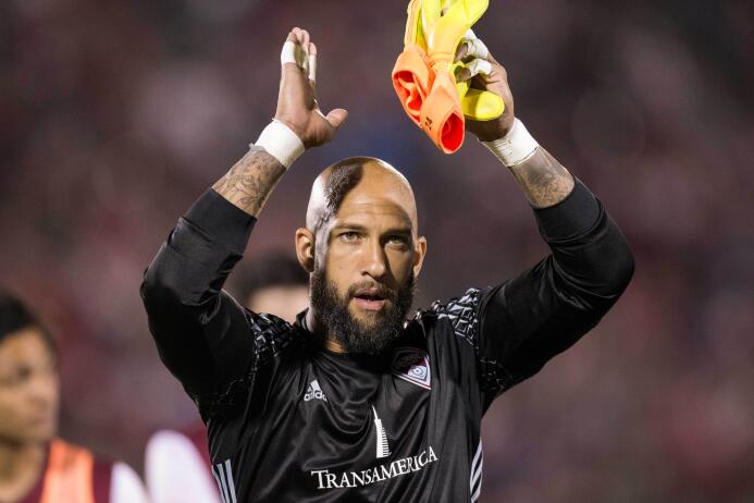 Tim Howard, feliz tras su debut con Colorado Rapids.