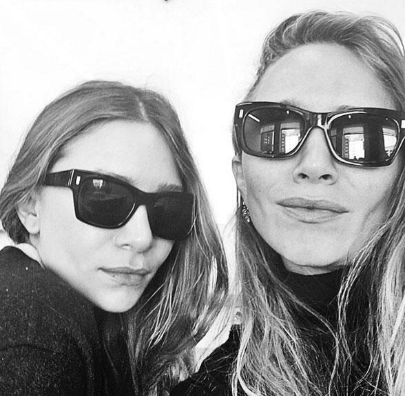 Las gemelas Olsen debutaron en redes sociales con esta imagen, muy "mist...