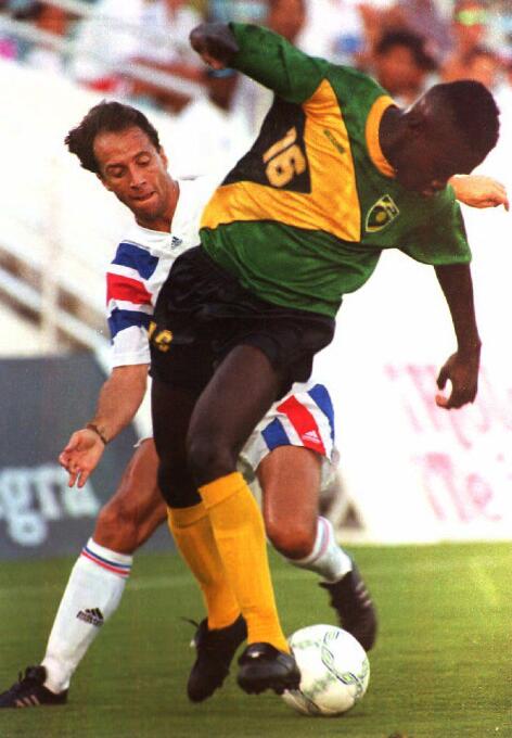 Las 'Historias de Cenicienta' en la historia de la Copa Oro 01.jpg