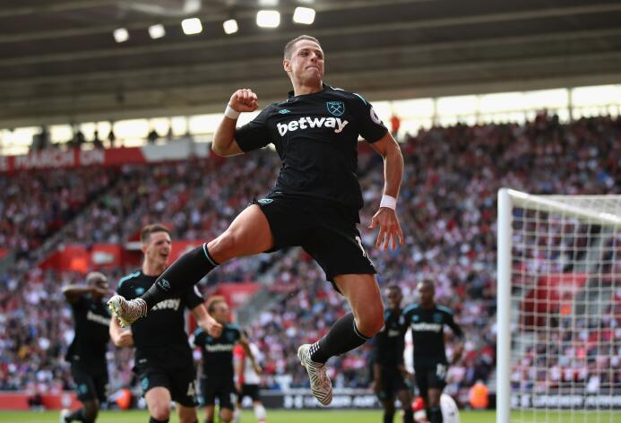 ¿Contará West Ham con 'Chicharito' contra Bournemouth en su último parti...