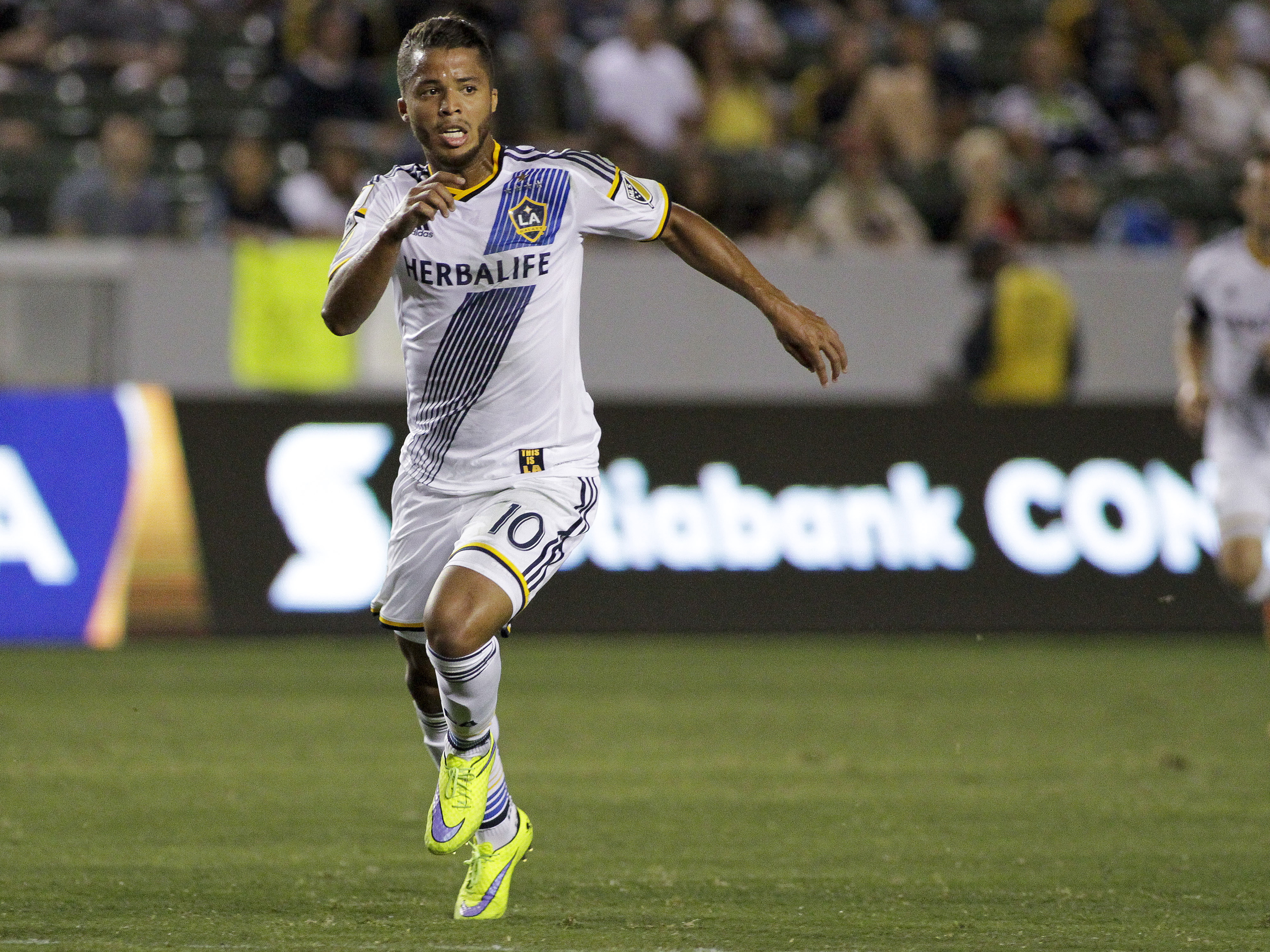 Resultado de imagen para giovani dos santos galaxy